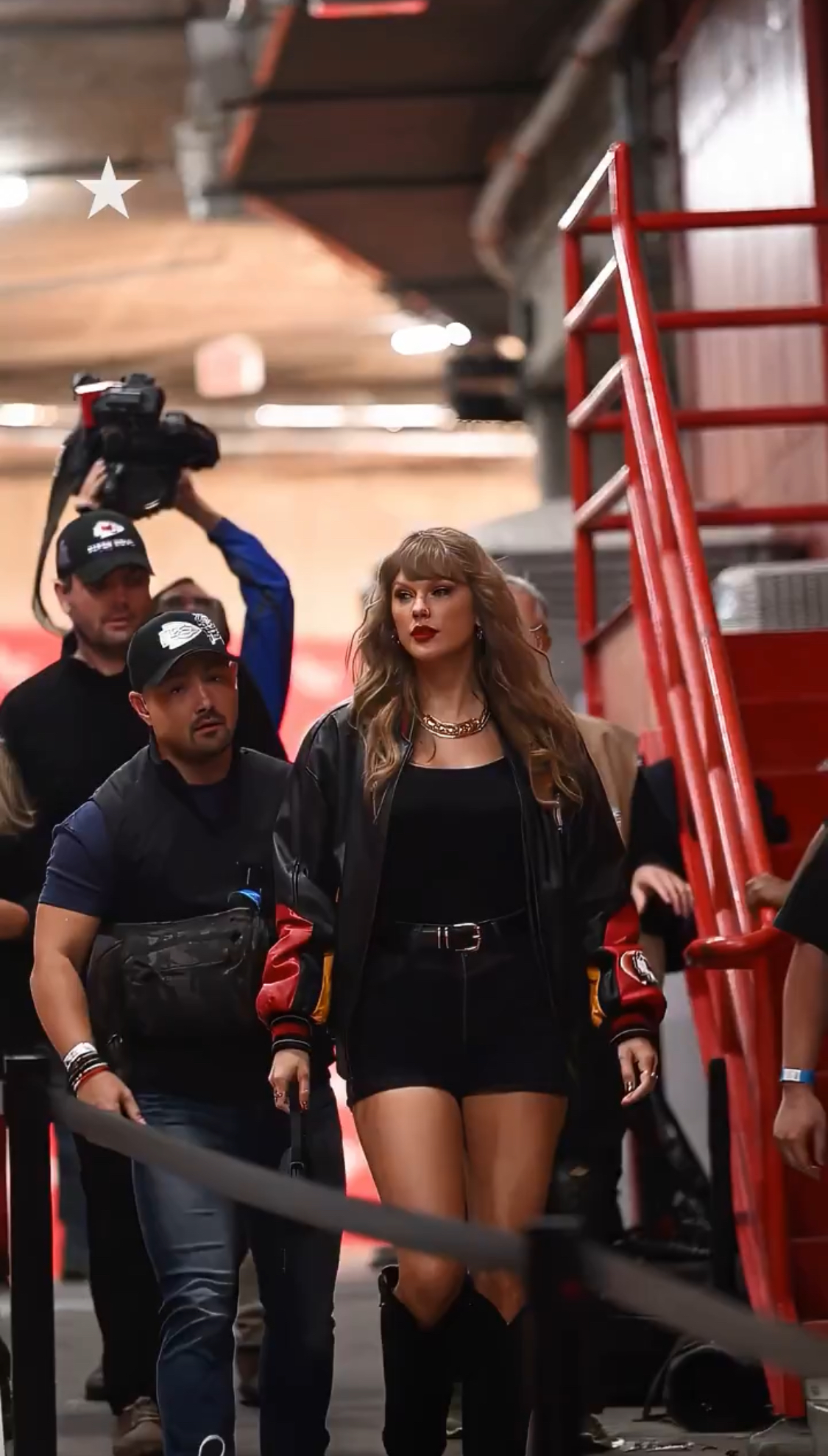 Taylor Swift at Chiefs game