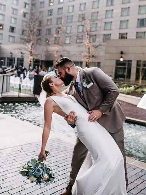Breaking News: Taylor Swift Shares Sweet and Hilarious Moments from Her Luxurious Wedding with Now-Husband, Chiefs Star Travis Kelce — as Jason and Kylie Kelce’s 5-Year-Old Daughter, Wyatt, Performs an Adorable Original Love Song She Wrote for the Couple, and Jason Demonstrates a “Kissing Technique” Using His Wife Kylie, Calling It the ‘Ecstasy Kiss.’ The 30-Second Clip Has Fans Replaying These Beautiful Moments Nonstop… See More