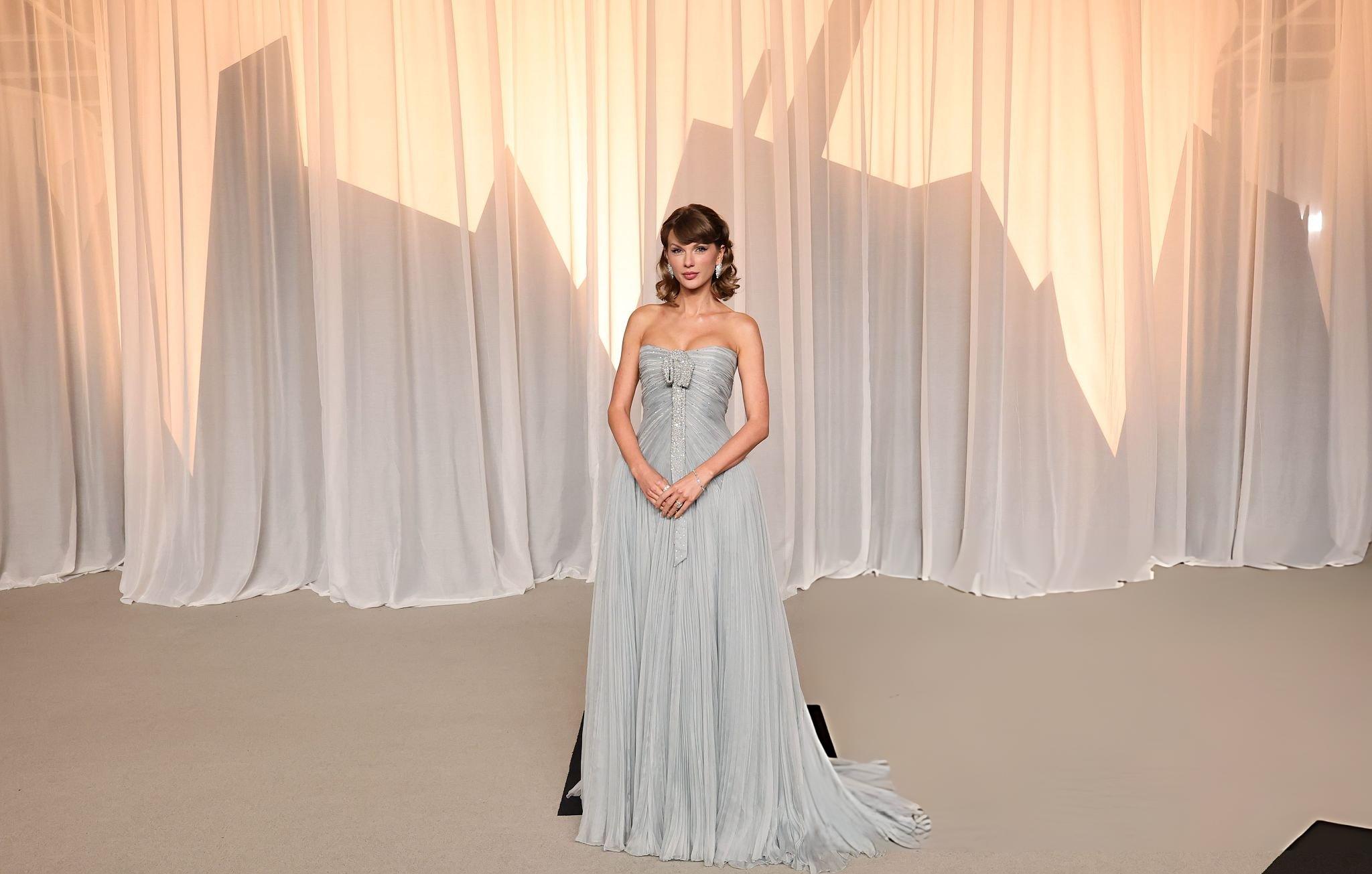 Taylor Swift Steals the Spotlight With a Breathtaking Appearance at the Academy Museum Gala