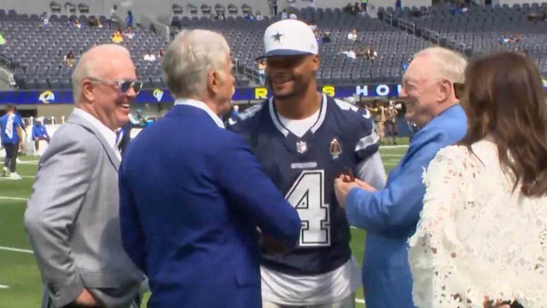 Dak Prescott shook hands with Rams Owner