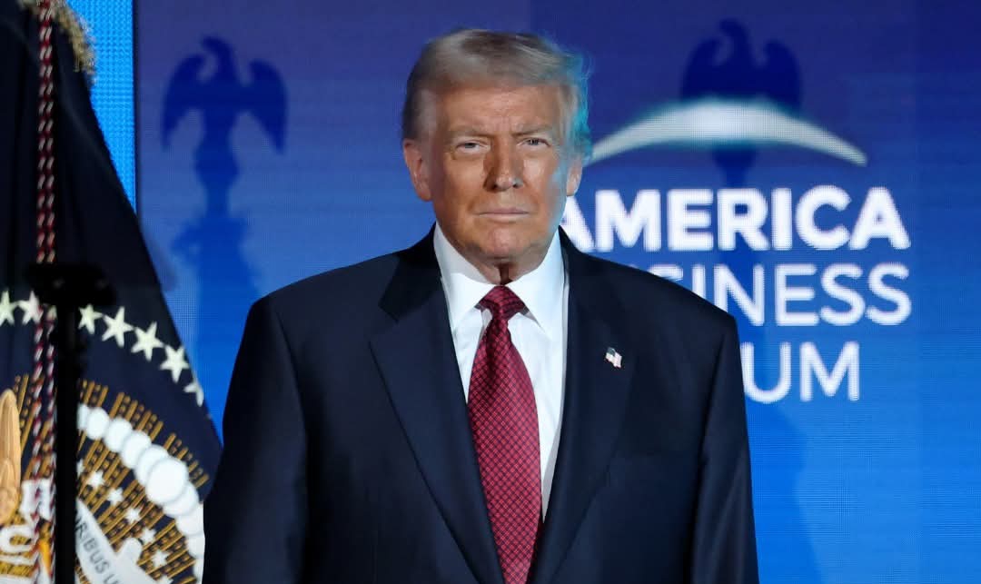 Donald Trump is calling for the arrest and hanging of Dems who are urging soldiers to disobey him, and also sends a direct message to Taylor Swift for her 5 words reaction